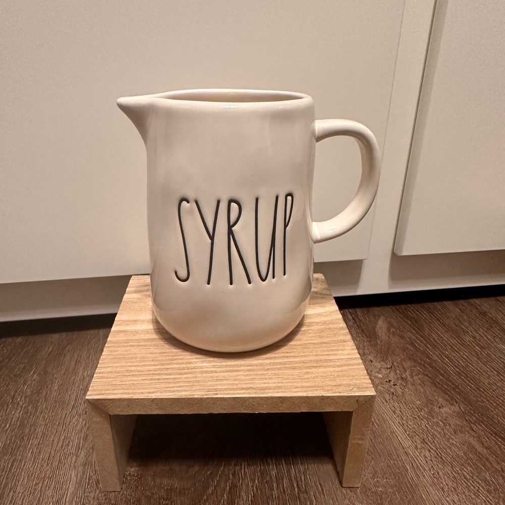 Rae Dunn SYRUP